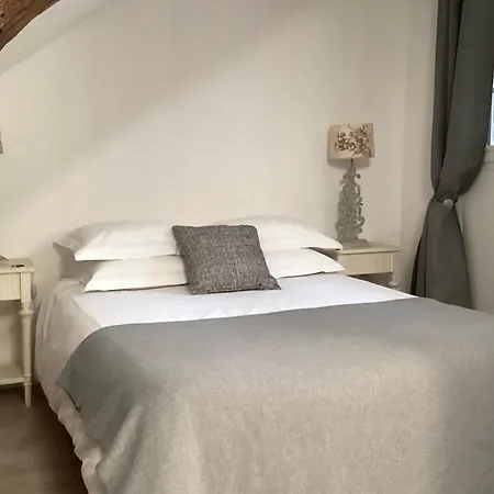 Le Jardin Des Chanceliers * 博讷