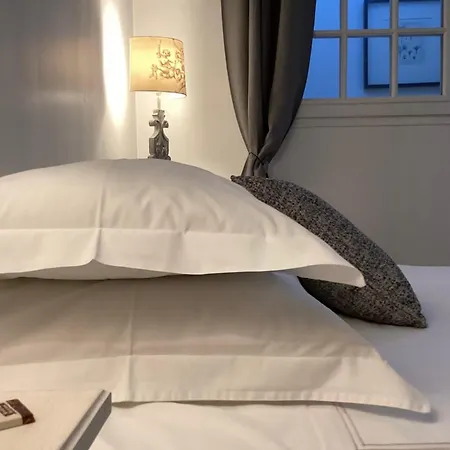 Le Jardin Des Chanceliers شقة