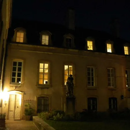 Le Jardin Des Chanceliers * Beaune (Cote d'Or)